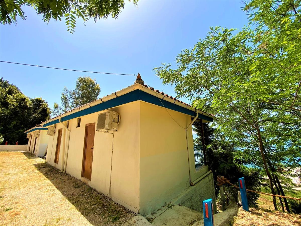 Ramo'S Cozy Beachside Haven With Panoramic Views - 2Nd Vlore Exterior photo